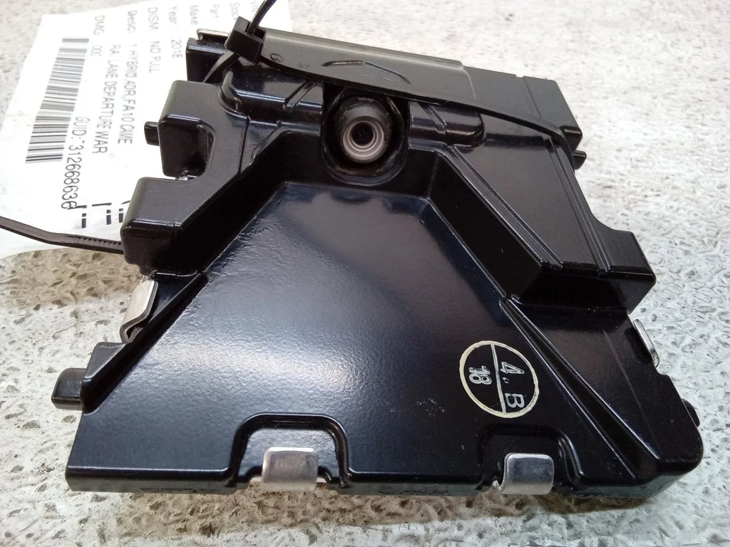 Lane Pre-Owned Front OEM Warning Camera Toyota 8646C-47032 (Good) 2018 Prius Departure Windshield