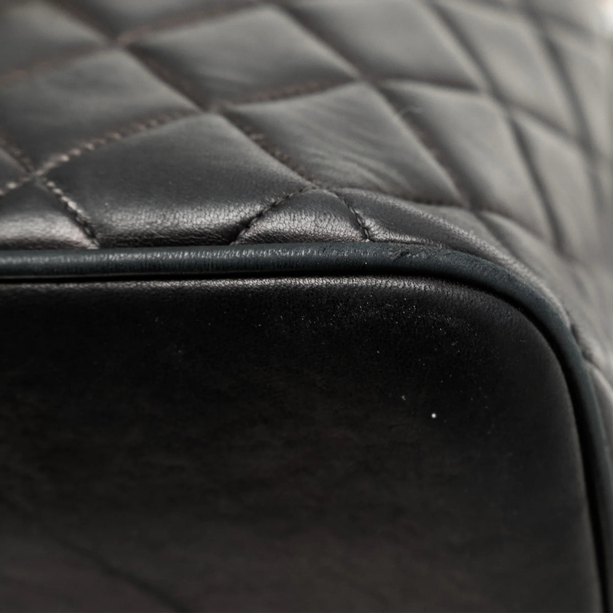 Pre-Owned Dome Leather Chanel Authenticated Quilted Shoulder Bag (Good) Unisex Black Lambskin