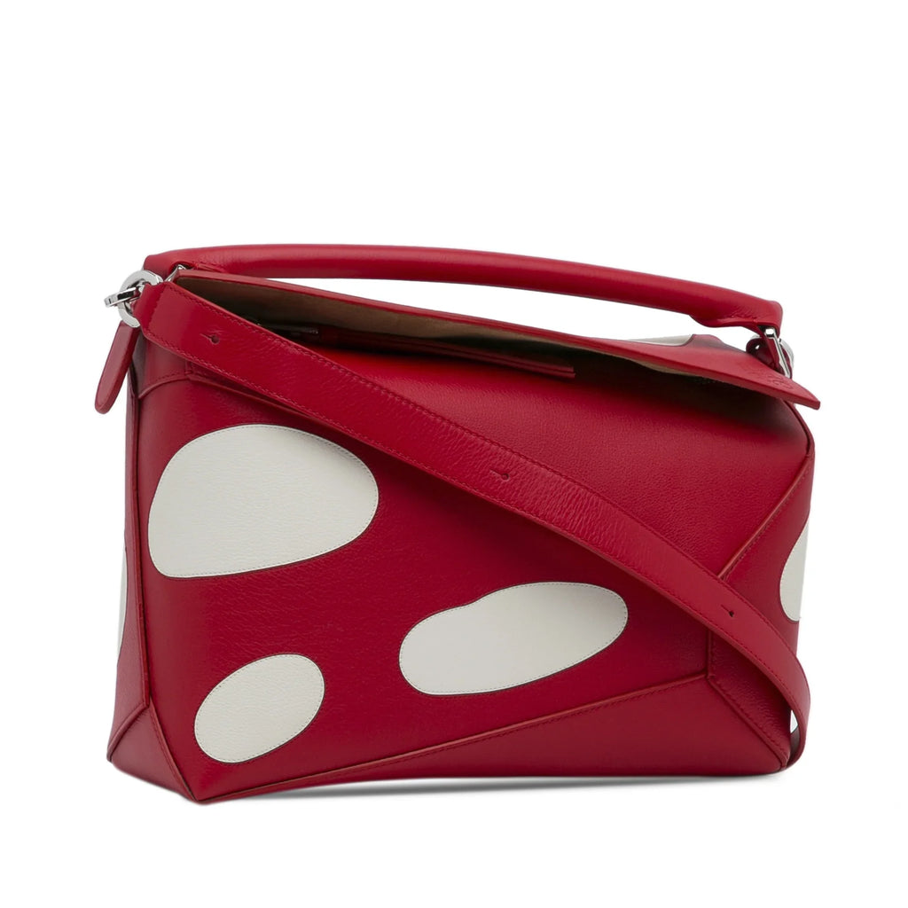 Red Puzzle (Good) Pre-Owned Authenticated Calf Mushroom Small Leather Satchel Edge Unisex LOEWE