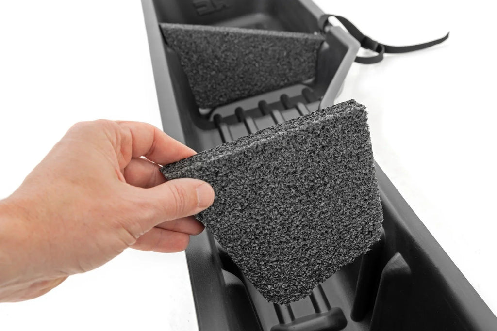 RC09605 Nissan Frontier 2005-2023 Rough - for Seat Country Under Storage