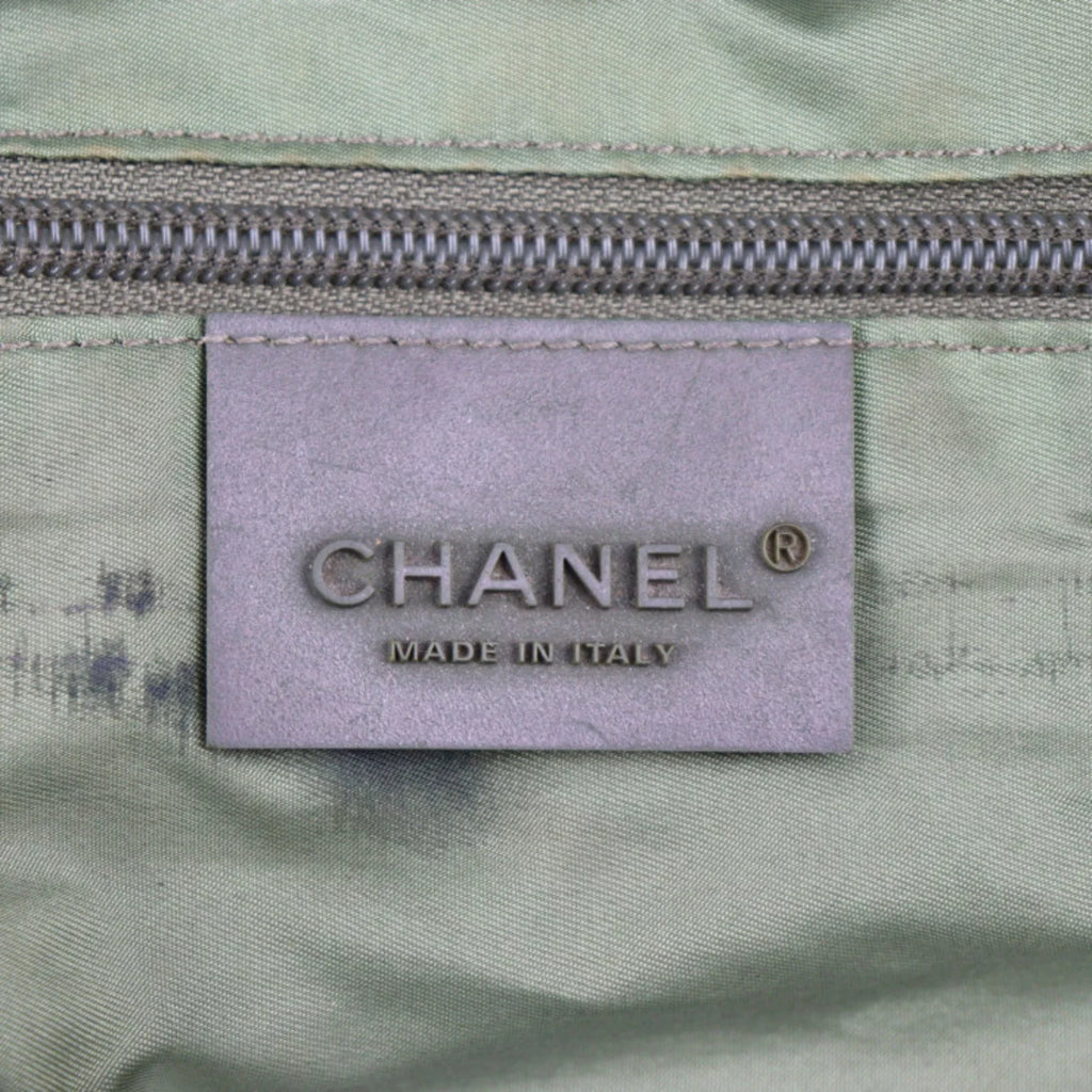 Sport Line Nylon Round Cocomark Khaki Travel Canvas Series Chanel Cylindrical Green 10 Black Shoulder Boston (Fair) Bag Pre-Owned CHANEL