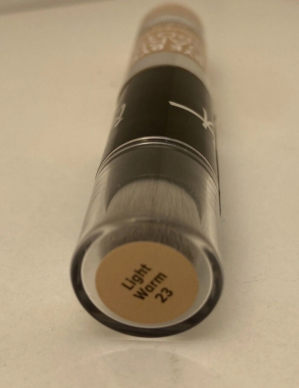 Warm Spots Concealer #23 Serum Dark + Bye Light - Bye