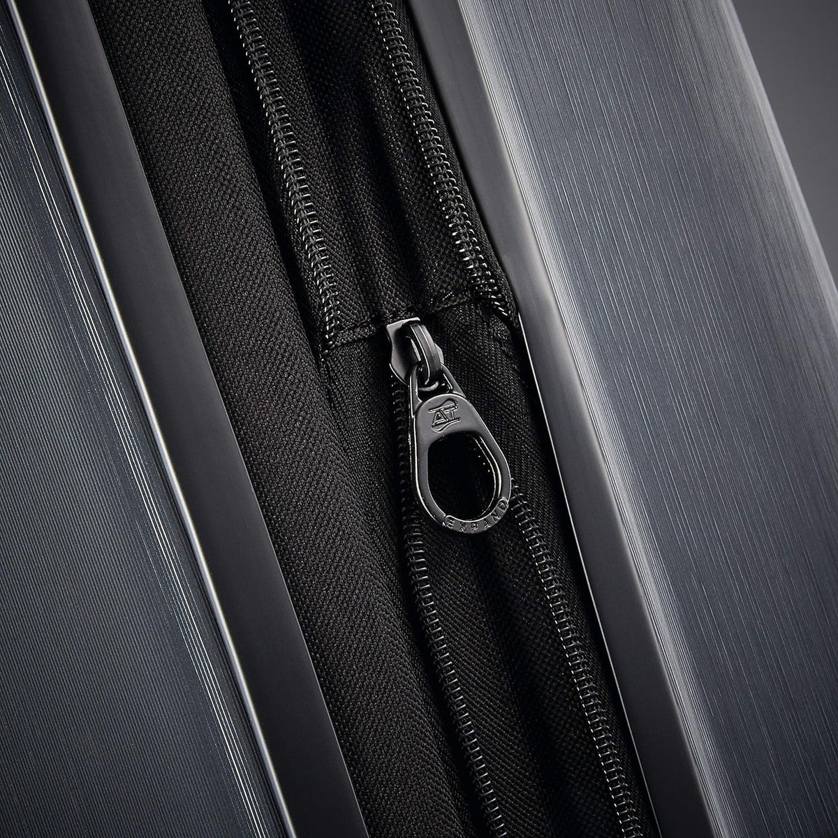 Moonlight Hardside American ANTHRACITE Luggage, Tourister Open Box - Expandable 24-Inch