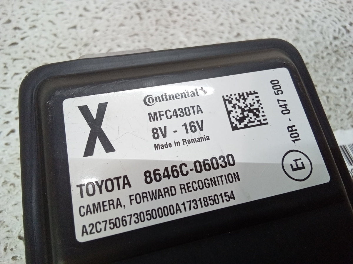 OEM Warning Toyota 2018 Pre-Owned Camera 8646C-06030 Departure Camry Front Lane (Good)