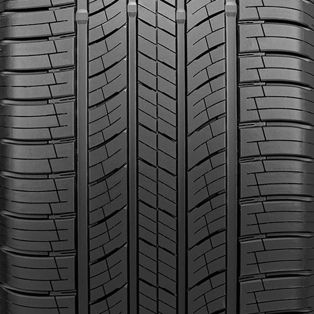 All Season Nexen Tire 275/40R22 108V XL GTX Passenger Roadian