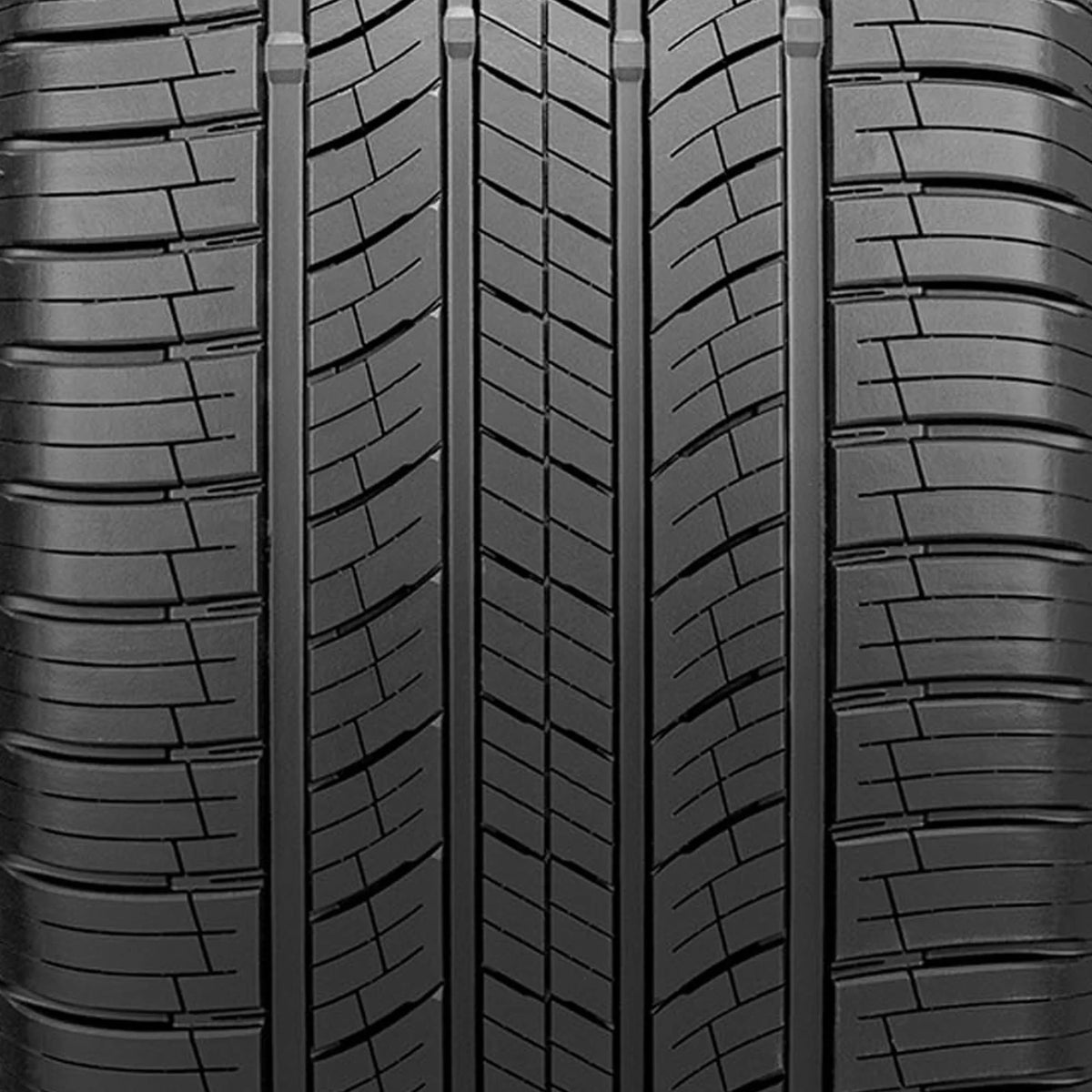 All Season Nexen Tire 275/40R22 108V XL GTX Passenger Roadian