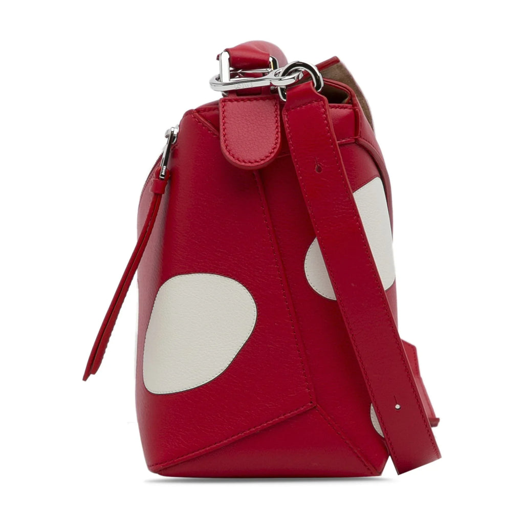 Red Puzzle (Good) Pre-Owned Authenticated Calf Mushroom Small Leather Satchel Edge Unisex LOEWE