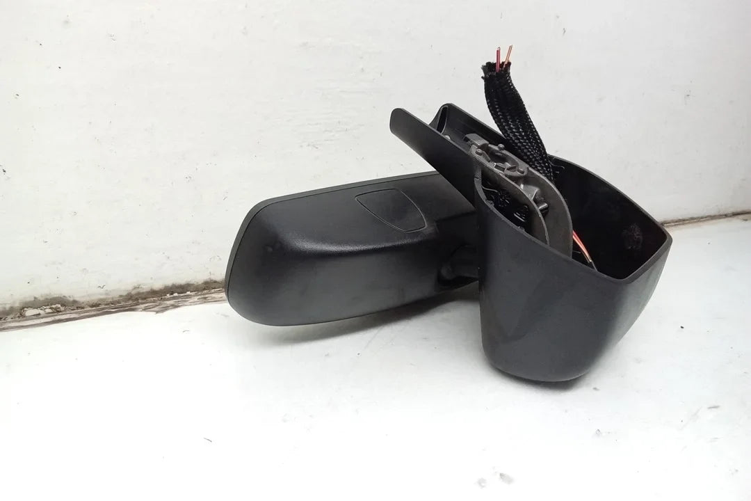 Dodge 2017 17 Pre-Owned OEM Mirror View Interior (Good) 1500 Ram Rear