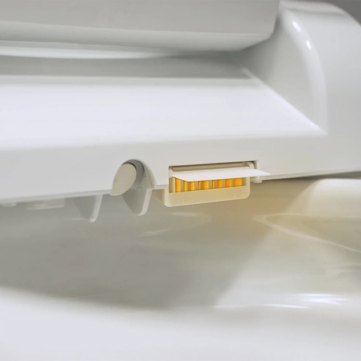 Brondell Bidet Swash SE400 Nozzle, Stainless with Sidearm, White Dryer Steel Round and Seat
