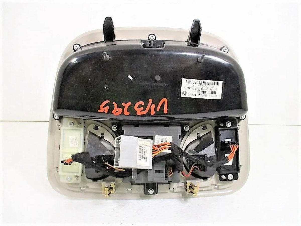 Console Overhead Sunroof OEM (Good) Jeep 2014-2018 LKQ Pre-Owned Gray Lamp Cherokee