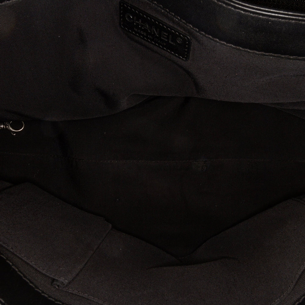 Shopping Reverso Tote (Good) Tote Chanel Patent Bag Authenticated Boy Leather Black Pre-Owned Unisex