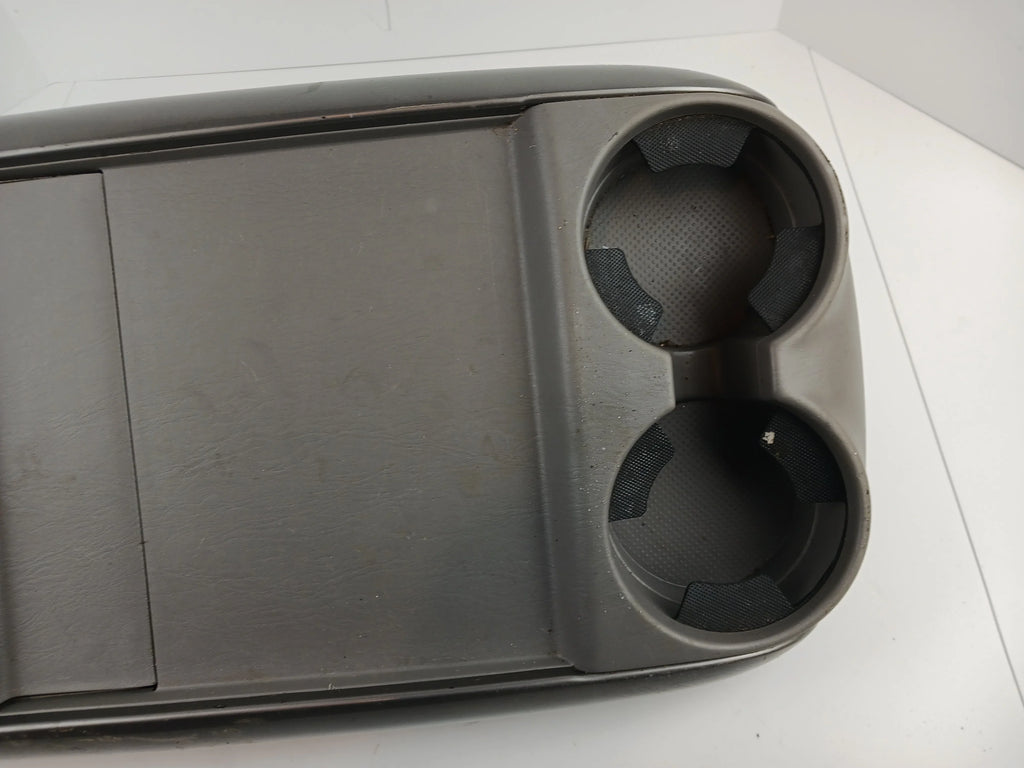 (Good) Toyota 08 Tray 07 09 10 06 Console Center OEM Pre-Owned 05 04 Sienna